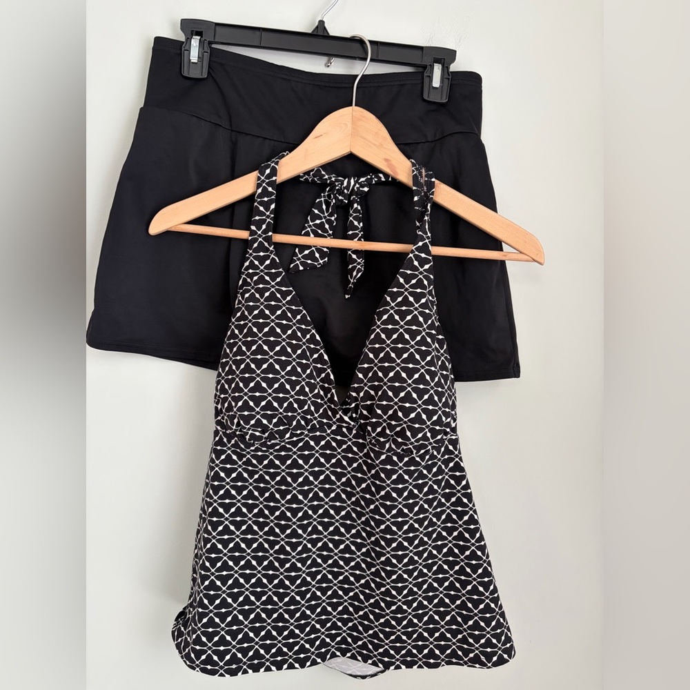 Lands' End Tankini Black and White Geometric Halter Top Skirted Swim Set, Sz 10 - Picture 2 of 15